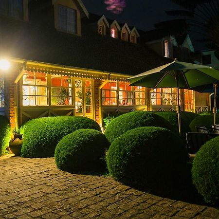 Tsara Guest House 菲亚纳兰楚阿 外观 照片