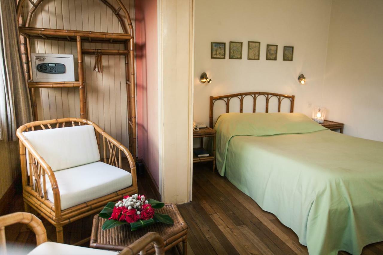 Tsara Guest House 菲亚纳兰楚阿 外观 照片